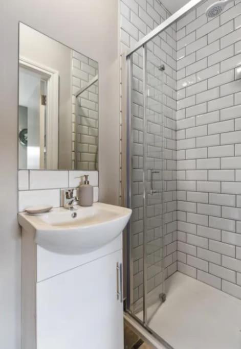 Private Cosy Studio - A1 Location Lejlighed Dublin Eksteriør billede